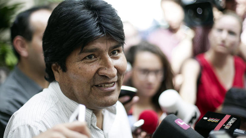 Президент Боливии готов предоставить Сноудену политическое убежище