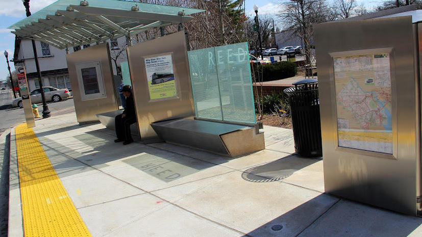 Американские чиновники построили в пригороде Вашингтона автобусную остановку за $1 млн
