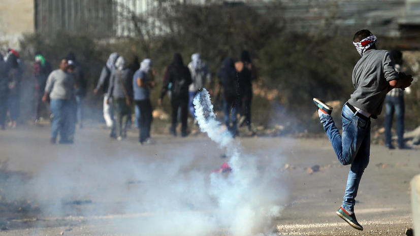 ​Во время разгона манифестации на Западном берегу Иордана израильские военные застрелили палестинца