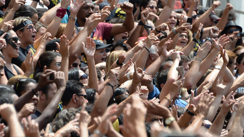 В Бразилии в преддверии Чемпионата мира по футболу проходят массовые забастовки