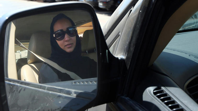 Власти Саудовской Аравии пообещали жёстко подавить акцию протеста женщин-водителей