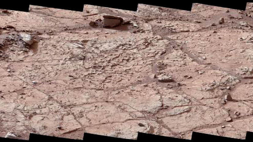 Марсоход Curiosity возьмет пробы марсианского грунта
