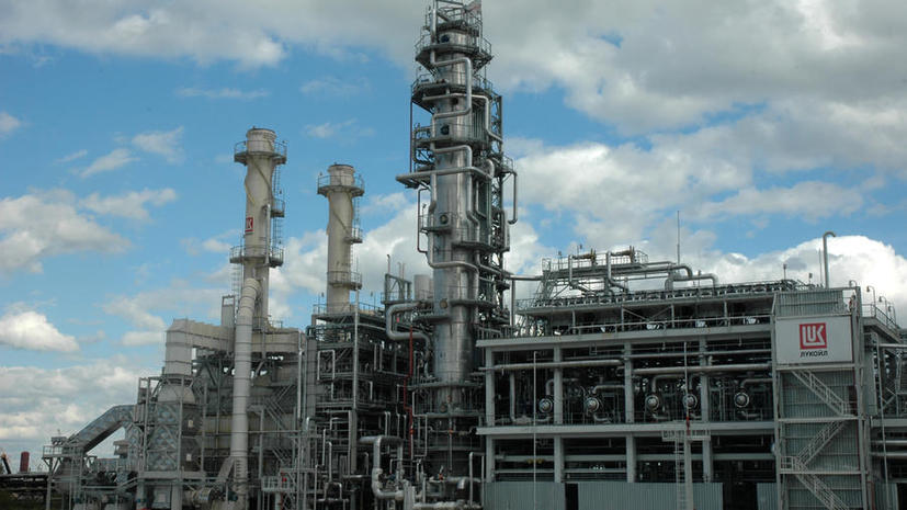 ​Румынские власти собираются национализировать нефтеперерабатывающий завод «ЛУКОЙЛа»