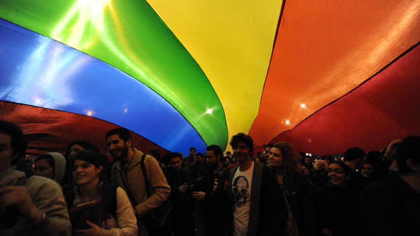 В Уругвае легализовали однополые браки