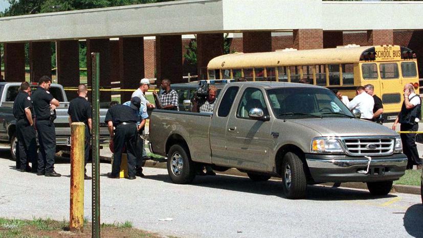 14-летний подросток ранен в ходе стрельбы в школе Атланты