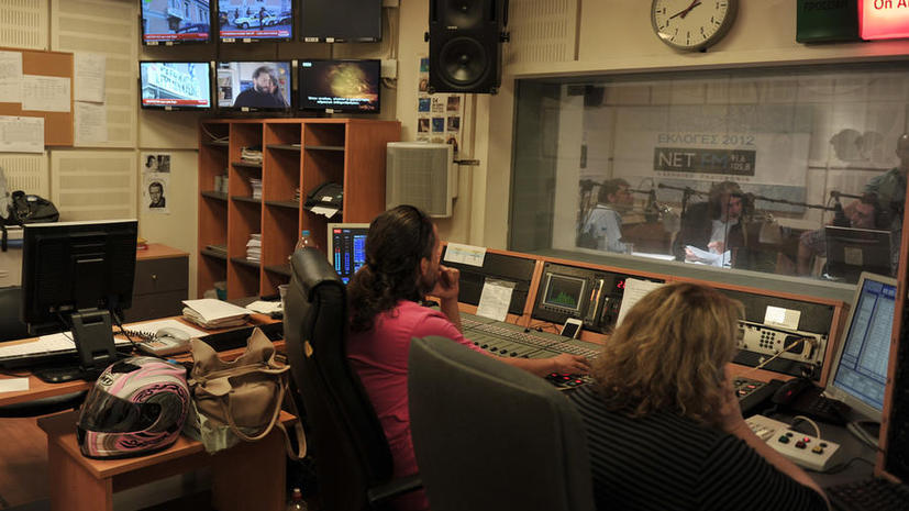 В Греции прекратили вещание государственное телевидение и радио