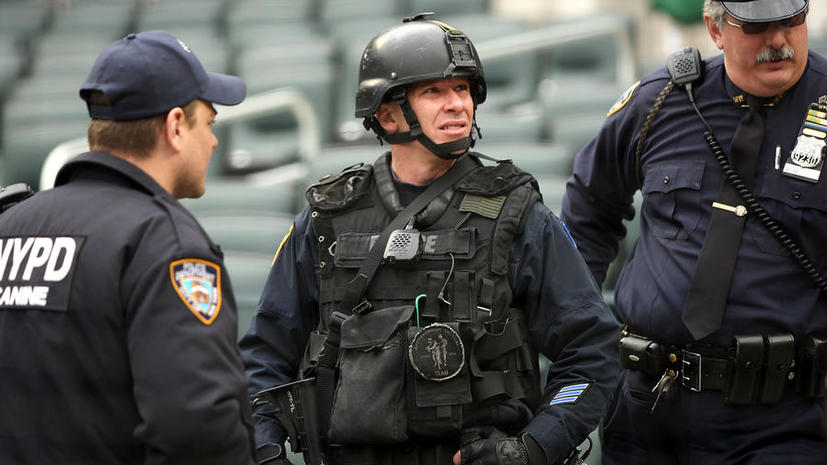 В Нью-Йорке после взрыва в Бостоне взяты под охрану отели и многолюдные места