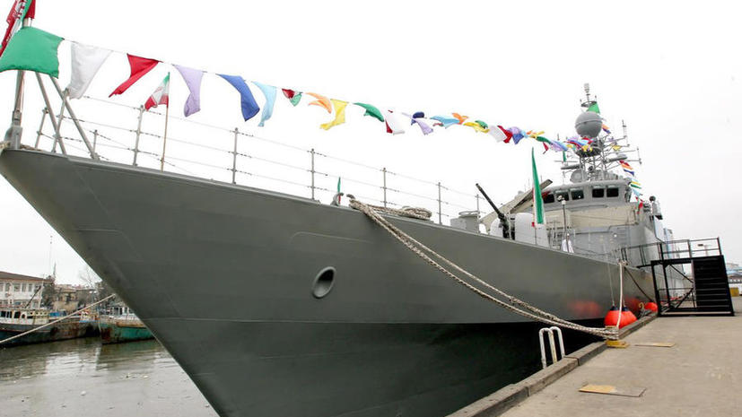 Иран спустил в воды Каспия первый эсминец