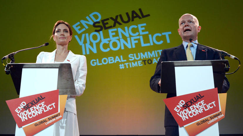 Анджелина Джоли открыла Глобальный саммит против изнасилований