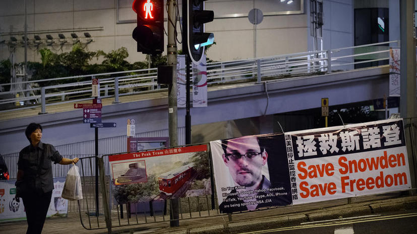 Гонконг не задержал Сноудена, потому что власти США написали с ошибкой его имя