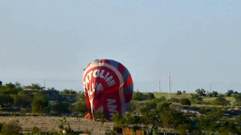 Трагедия длиной в 300м: В Турции упал воздушный шар с туристами, погибли двое