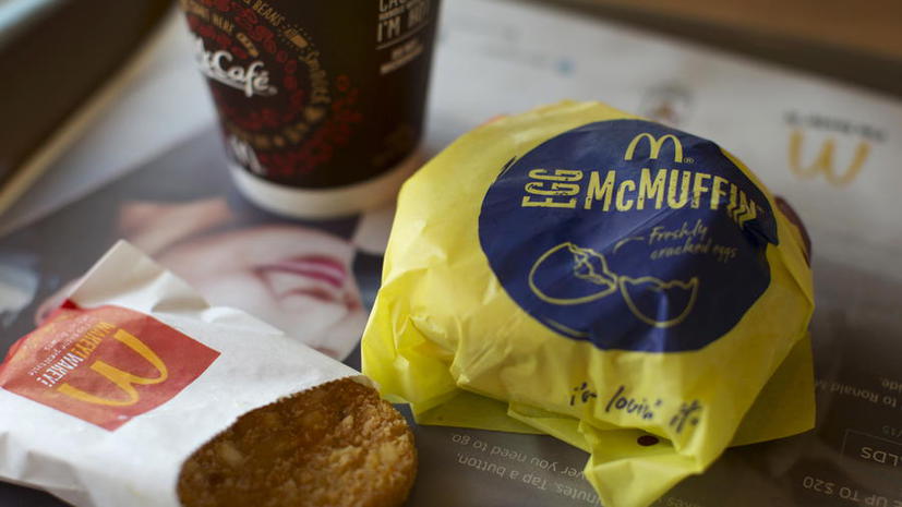 McDonald's продлит завтраки на весь день в надежде сократить убытки