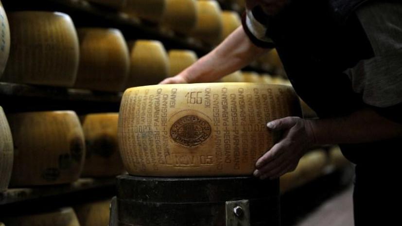 Полиция Италии конфисковала партию отравленного сыра