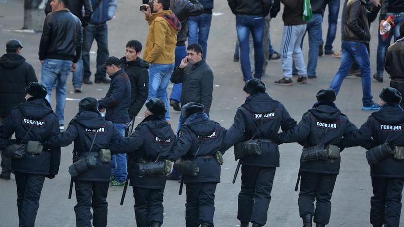 СМИ: ФМС и полиция будут задерживать нелегалов в день Курбан-байрама